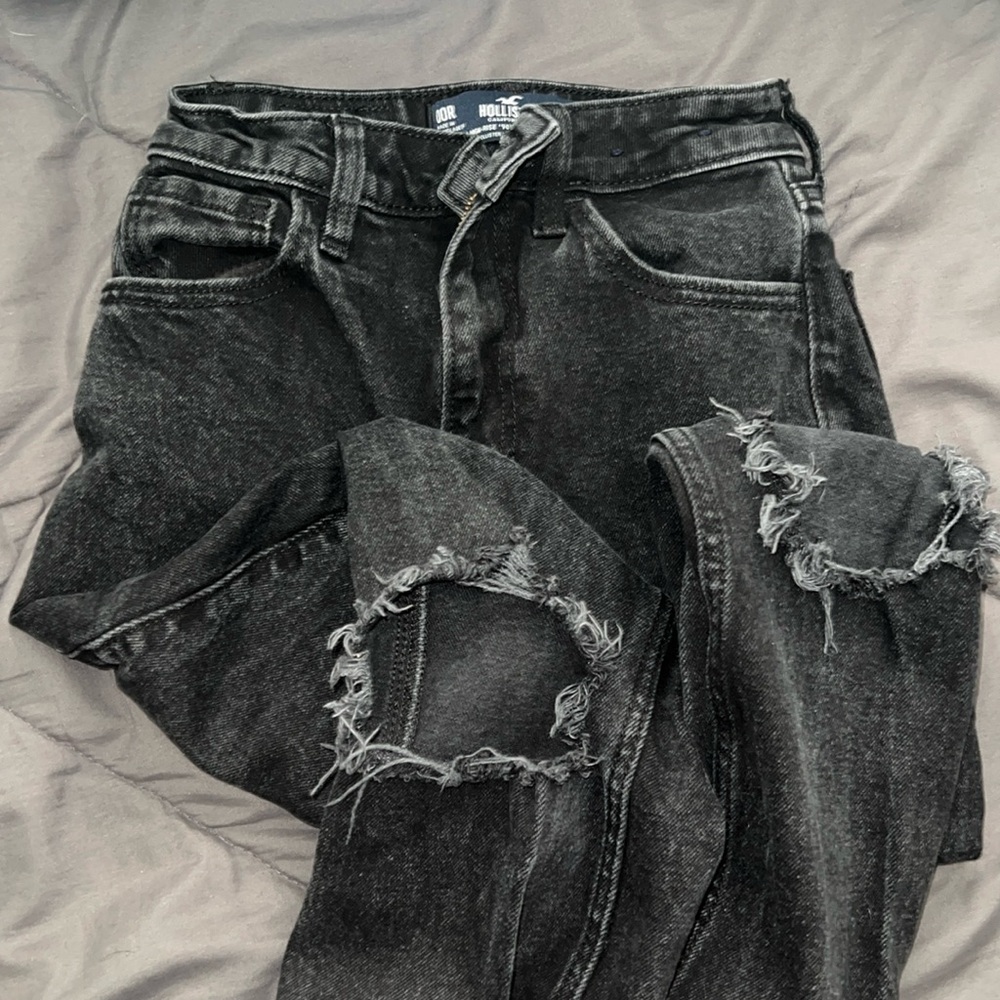 Hollister ultra high-rise black ripped jeans